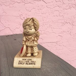 Paula Statue Figurine Love Heart Vintage 1970